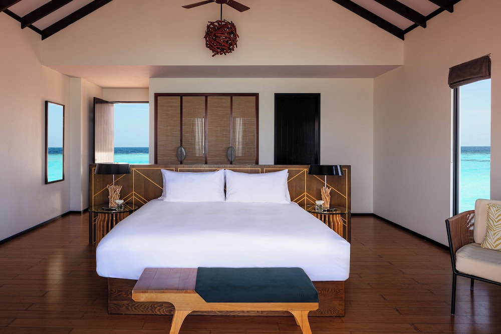 NH Collection Maldives Havodda Resort — снимок 21