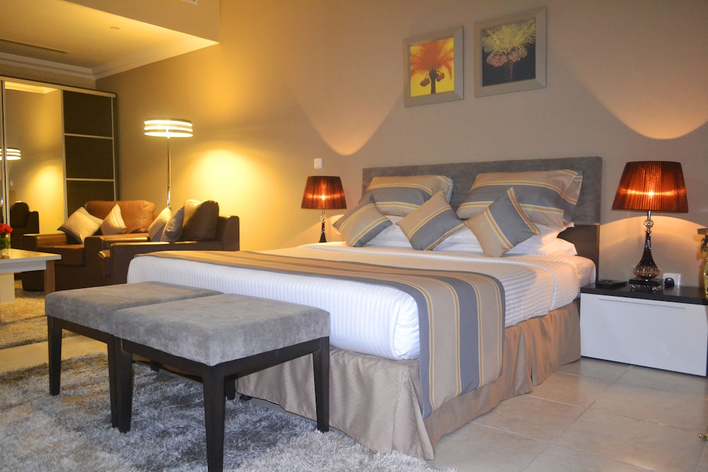 Magnum Hotel & Suites West Bay — снимок 15