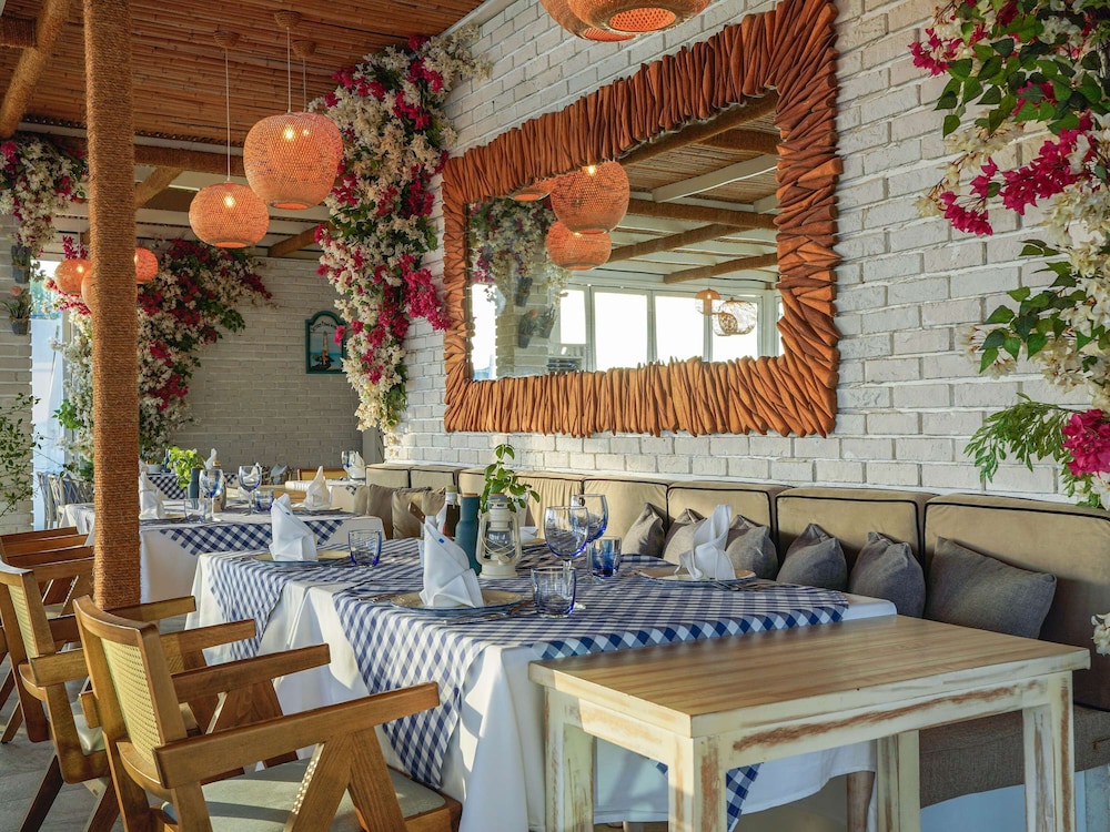 Rixos The Palm Hotel & Suites — снимок 6