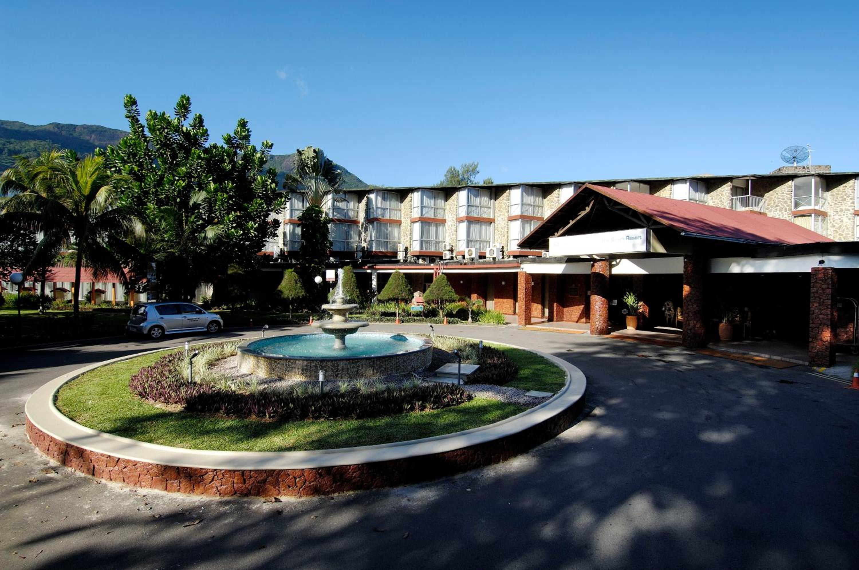 Berjaya Beau Vallon Bay Resort & Casino — вид курорта