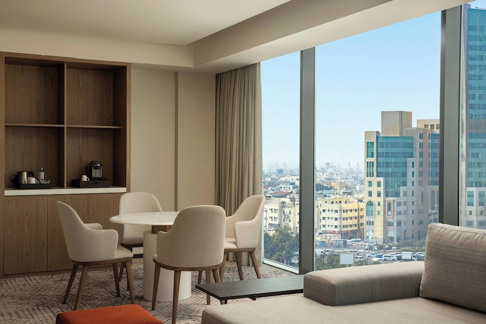 Sheraton Bahrain Hotel — снимок 25