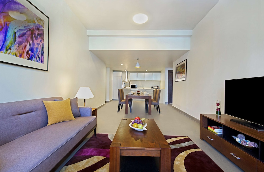 The Curve Hotel — снимок 3