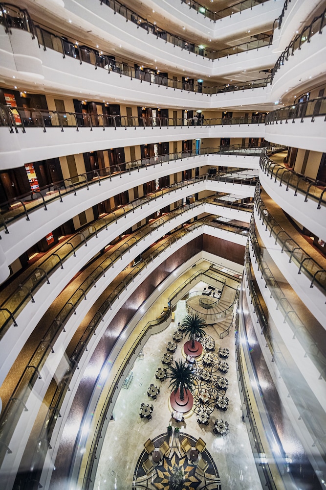 Khalidiya Palace Rayhaan by Rotana — снимок 26