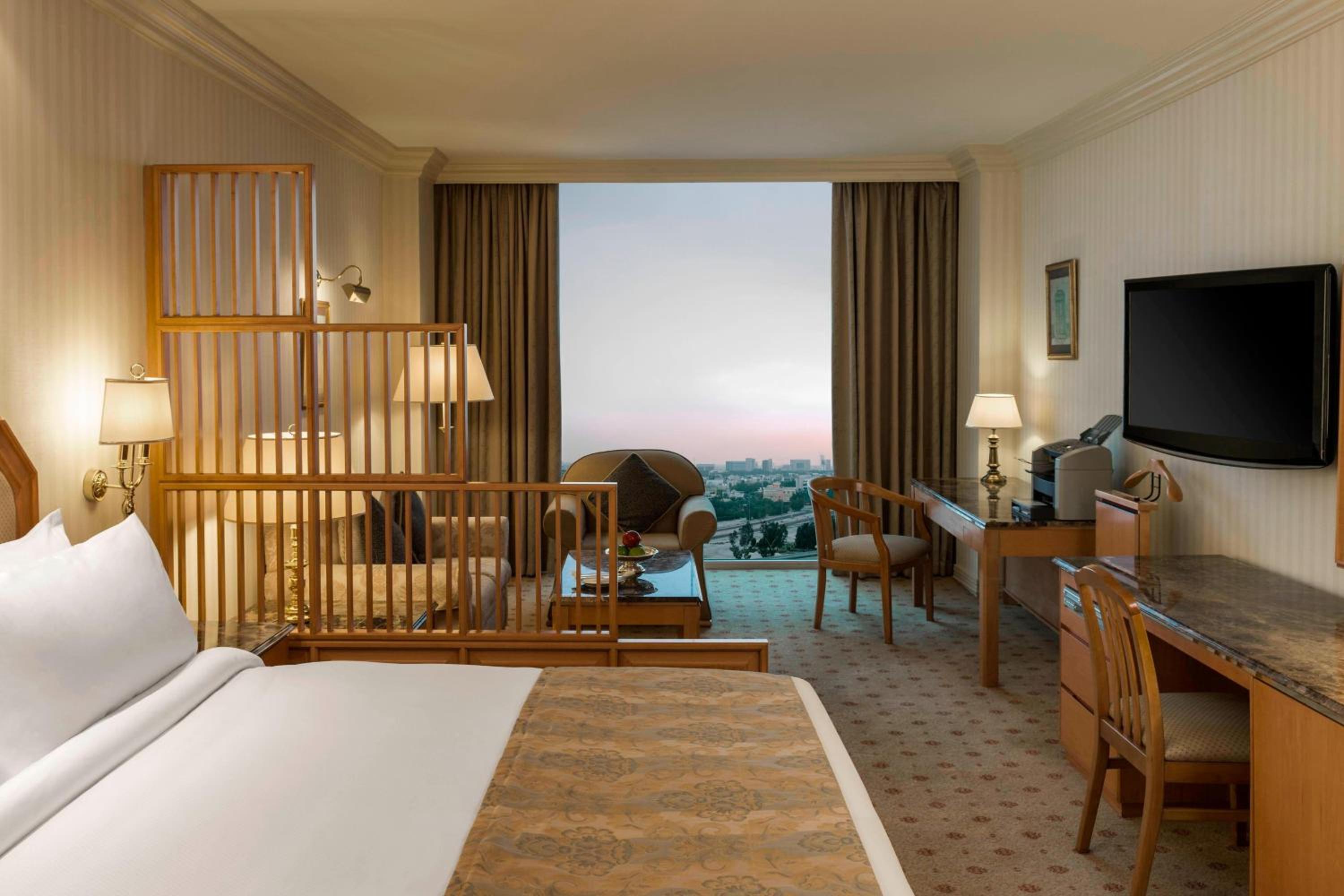 Sheraton Kuwait, A Luxury Collection Hotel, Kuwait City — снимок 7