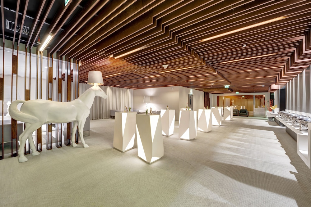 The Act Hotel Sharjah — снимок 26