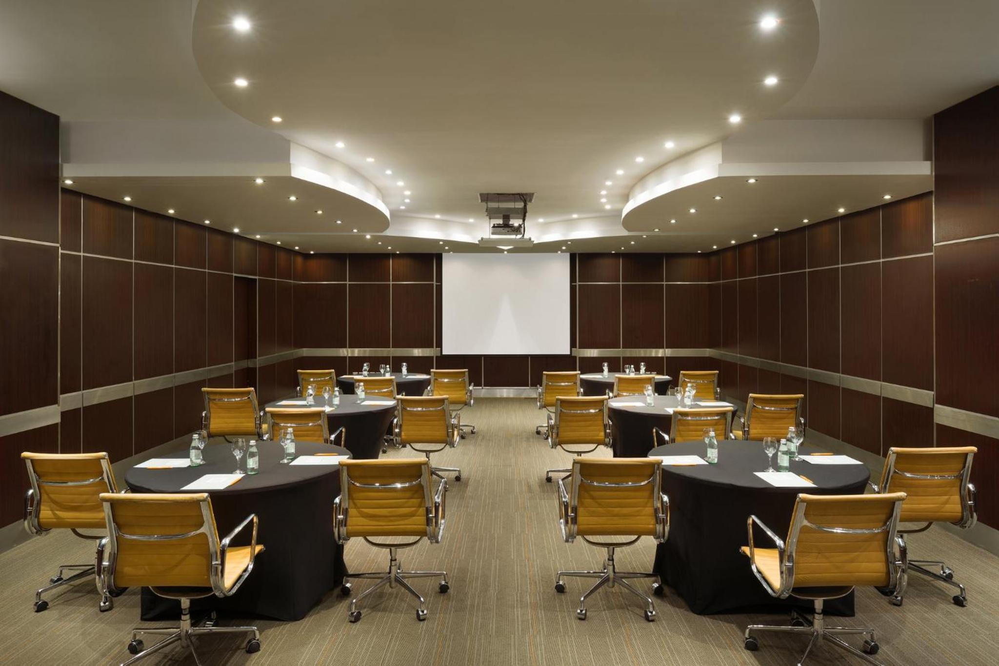 Crowne Plaza Al Khobar, an IHG Hotel — снимок 18