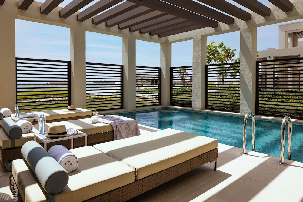 Jumeirah Gulf of Bahrain Resort & Spa — снимок 21