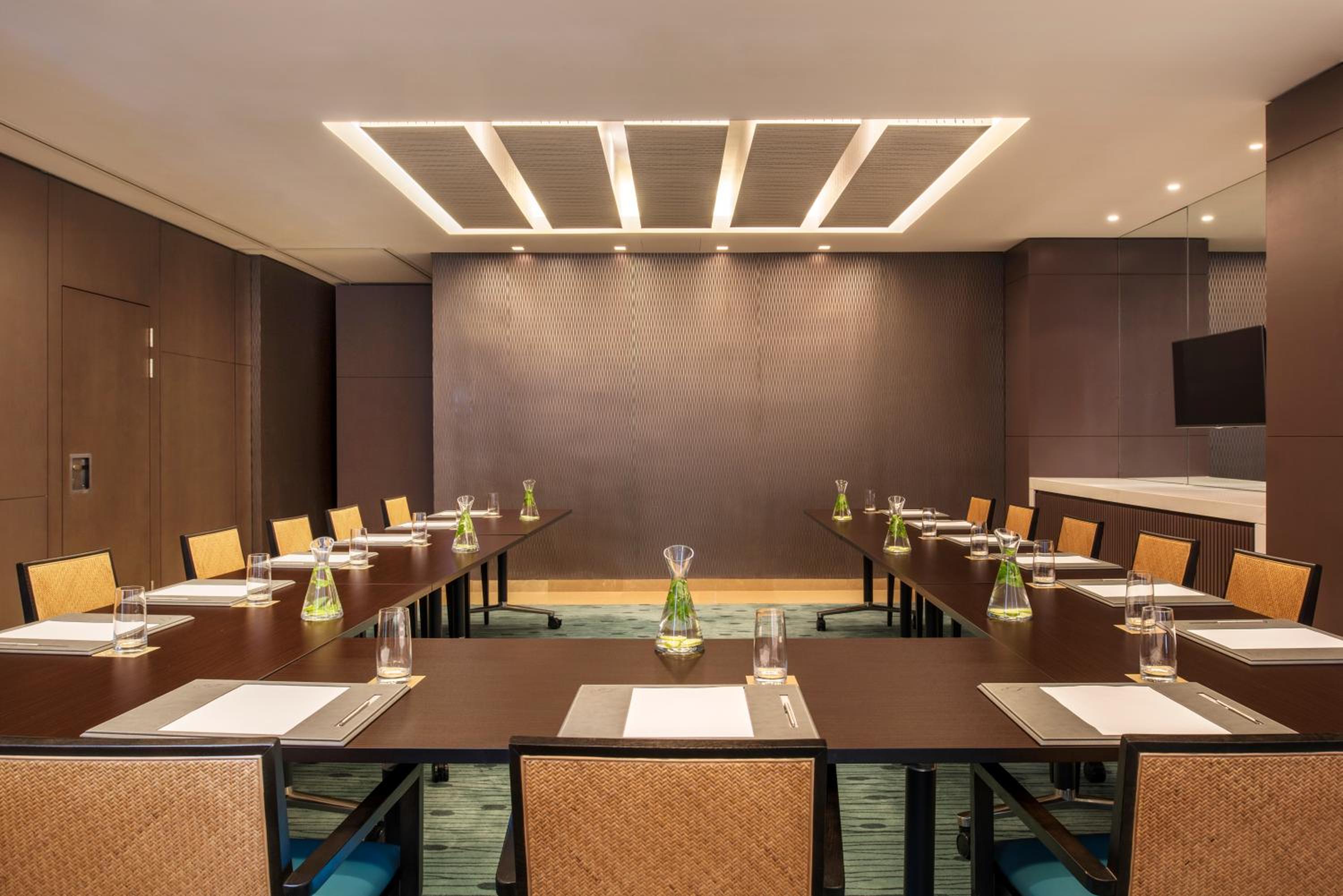 Fraser Suites Riyadh — снимок 11