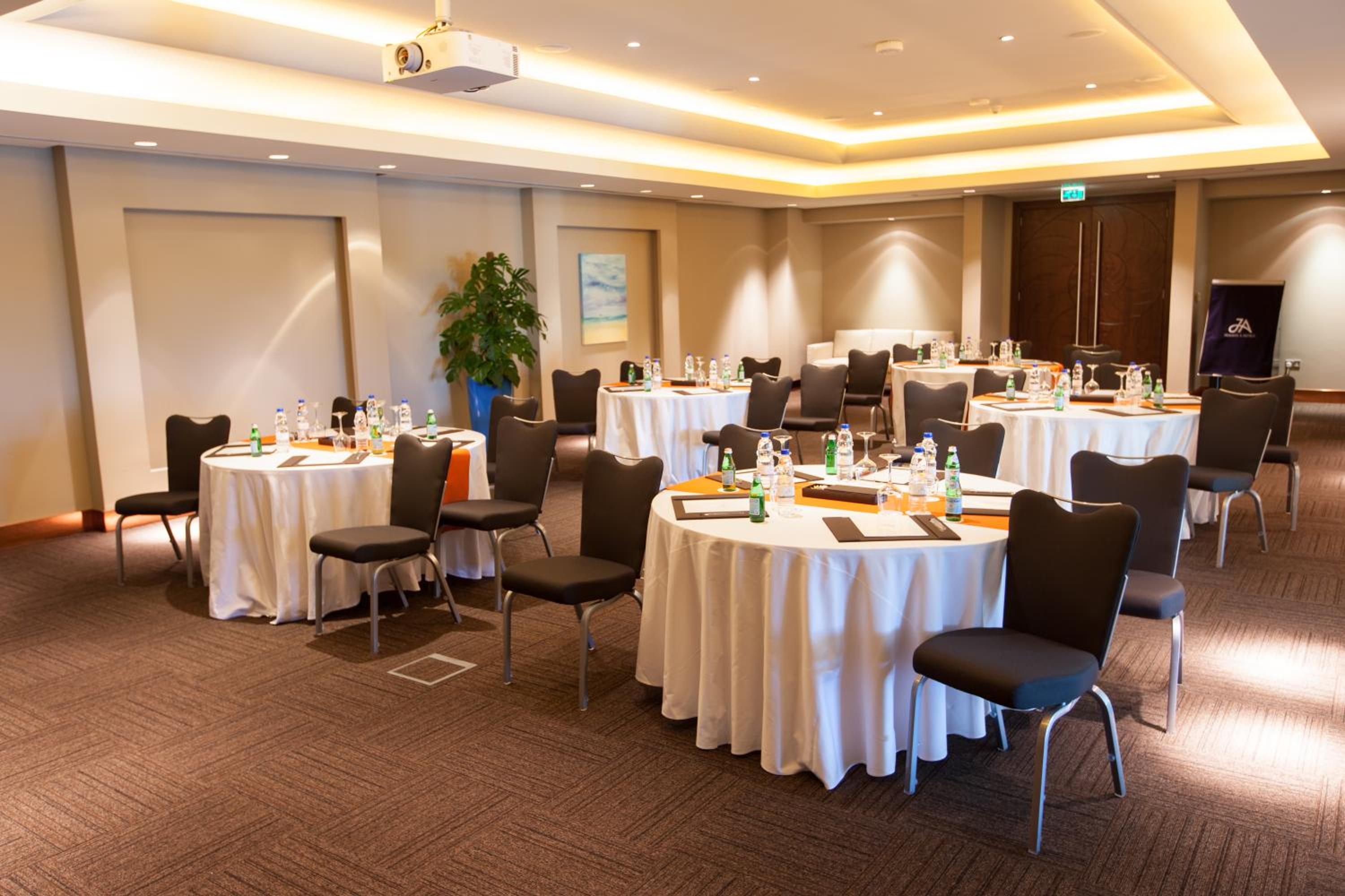 JA Ocean View Hotel — снимок 2