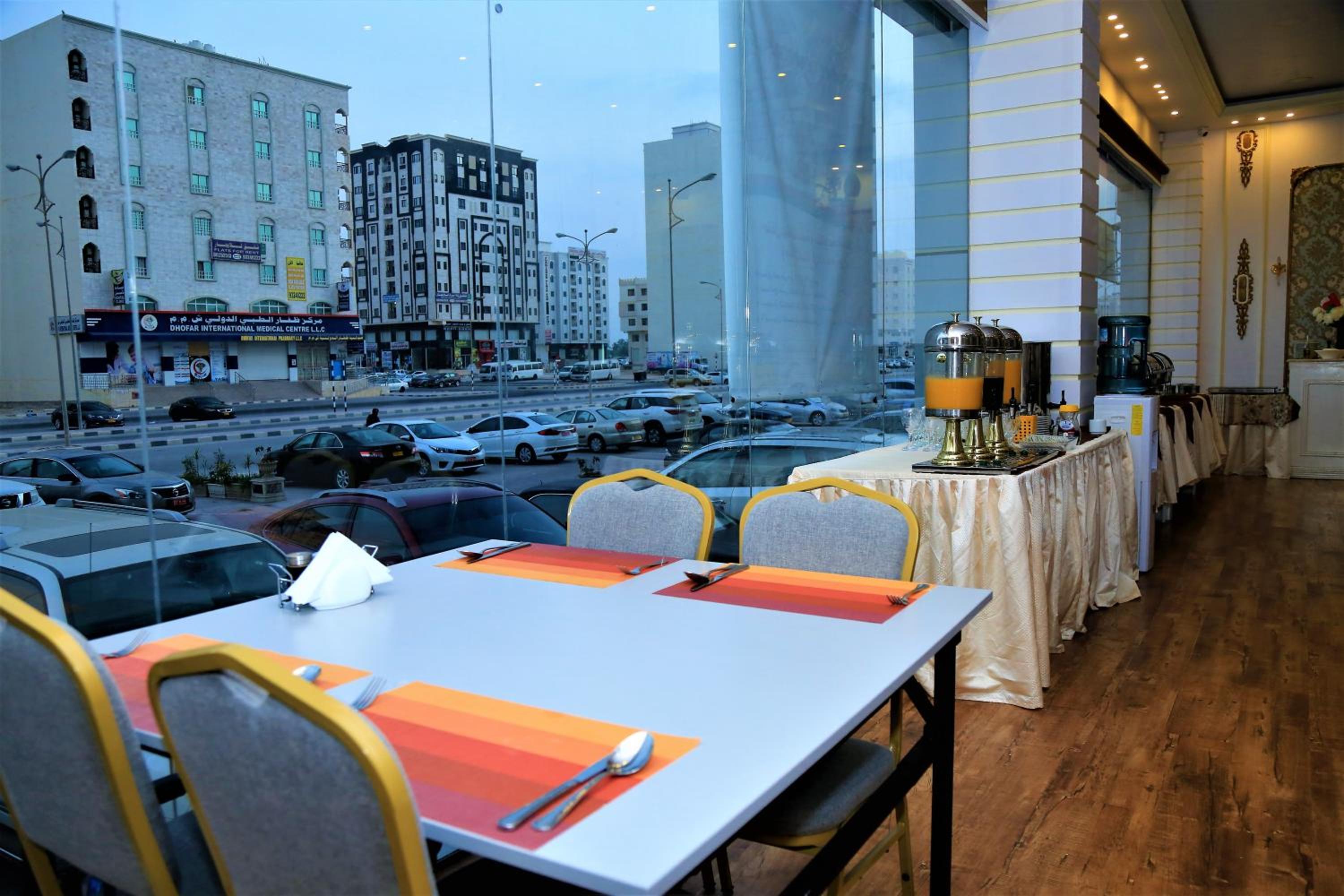 Al Dyafa Hotel Suites — снимок 25