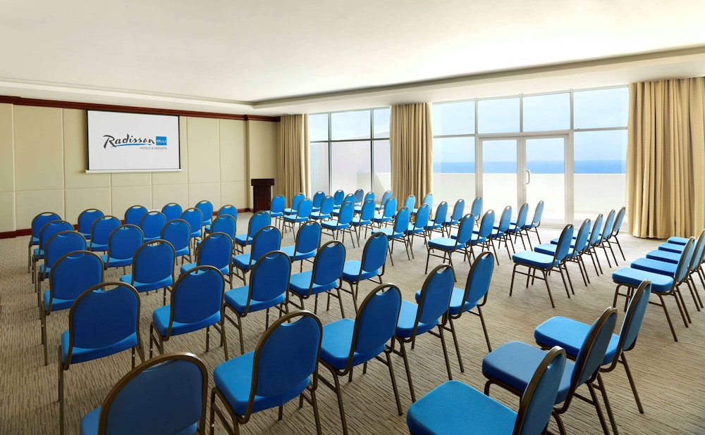 Radisson Blu Resort, Fujairah — снимок 22