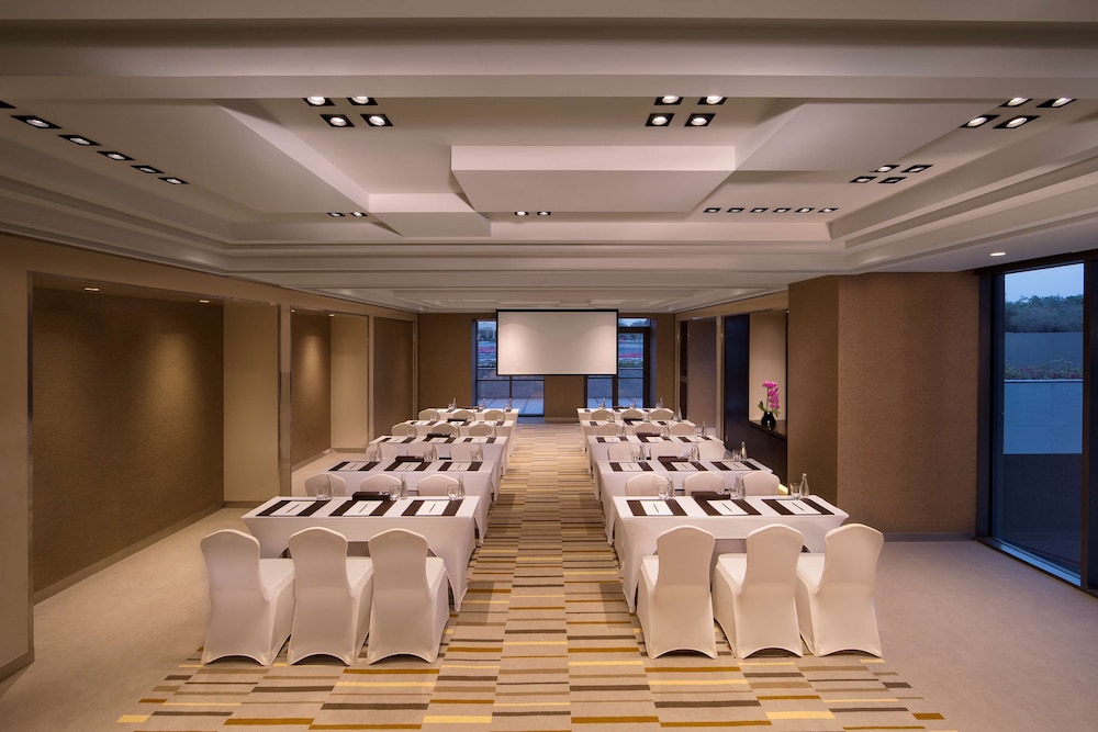 Hyatt Regency Dubai Creek Heights — снимок 10