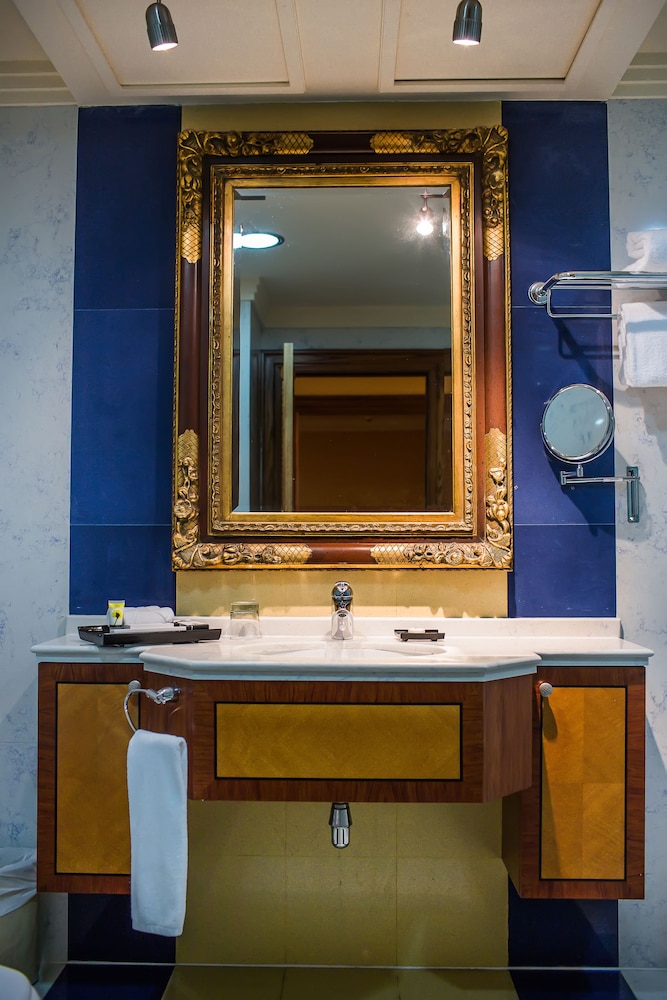Al Raha Beach Hotel — снимок 21