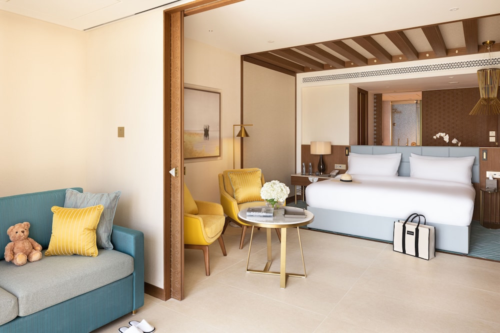 Jumeirah Gulf of Bahrain Resort & Spa — снимок 2
