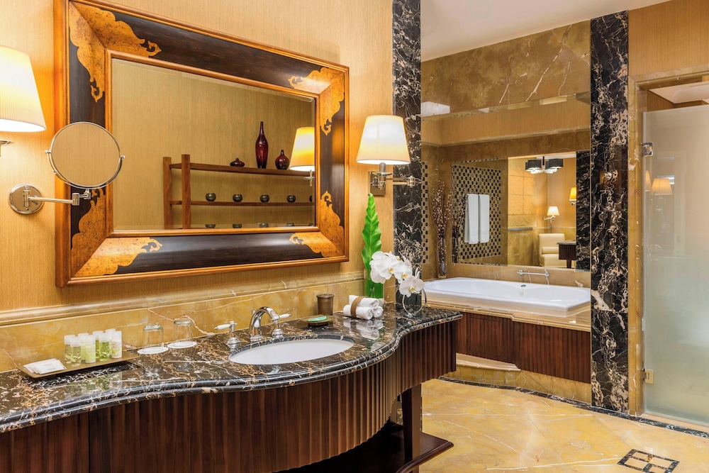 The Westin Dubai Mina Seyahi Beach Resort & Marina — снимок 21