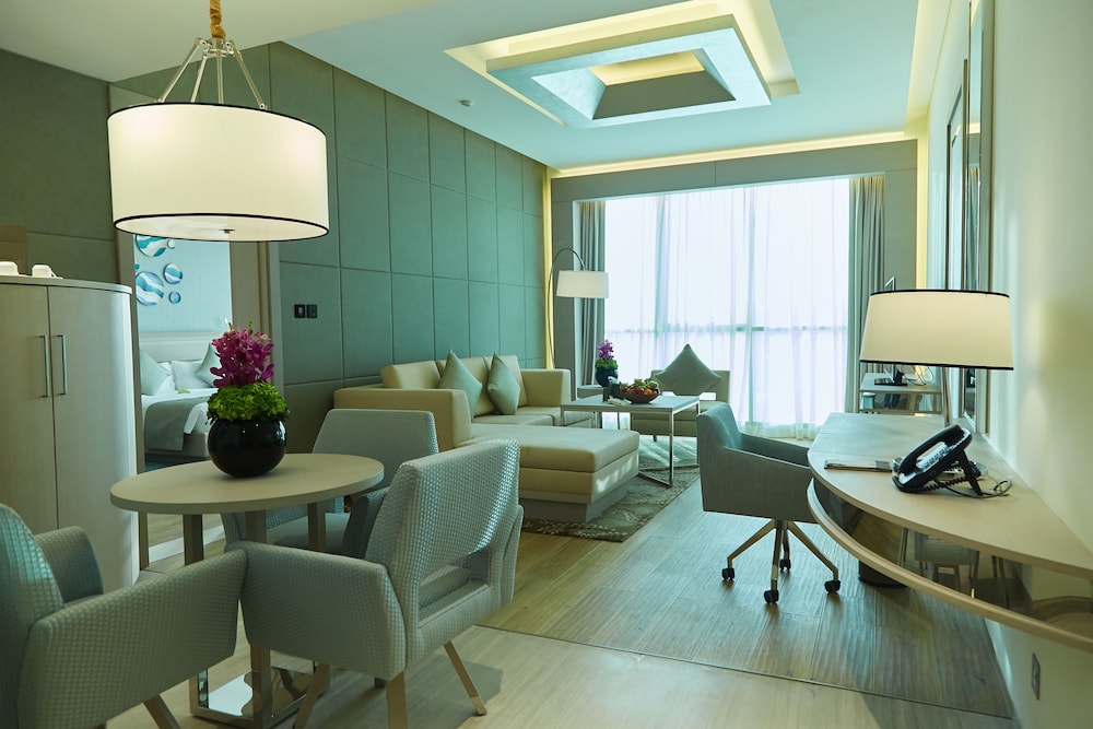Royal M Hotel & Resort Abu Dhabi — снимок 14