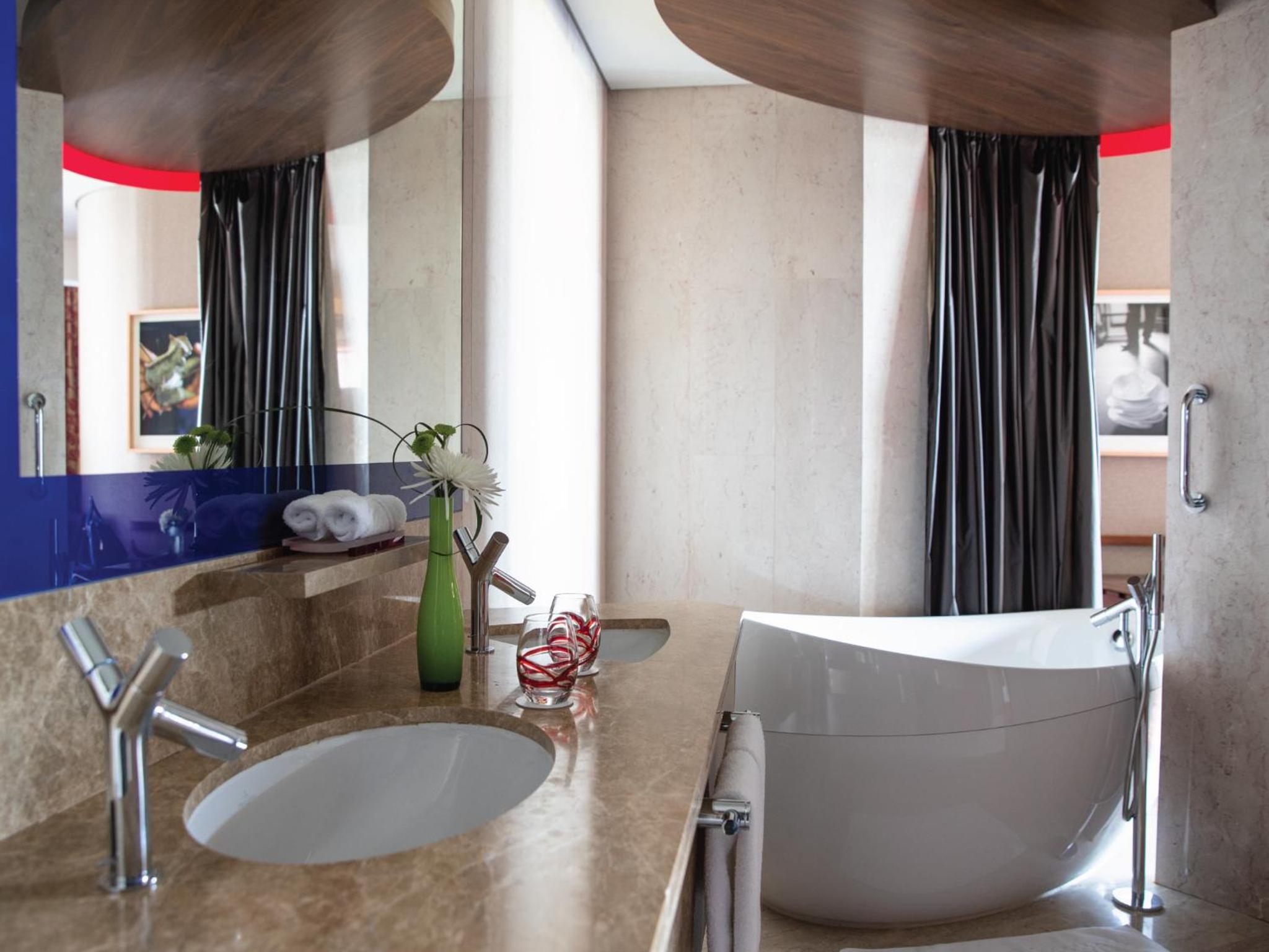 Jumeirah Creekside Hotel — снимок 16