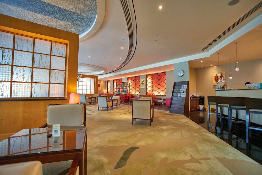 Millennium Hotel and Convention Centre Kuwait — вид курорта