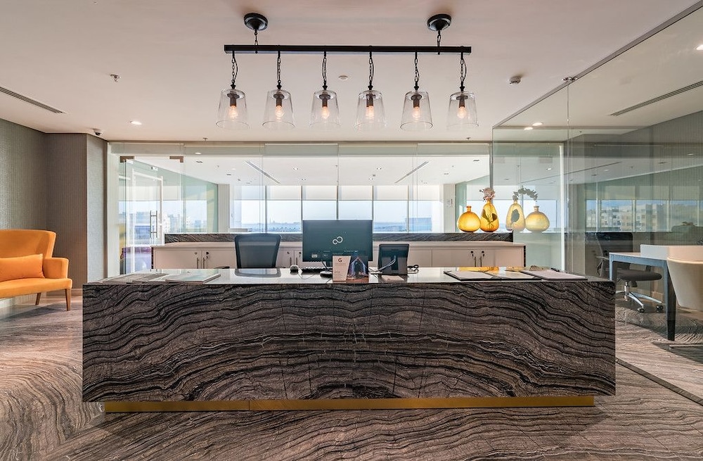 The Grove Hotel & Conference Centre — снимок 20