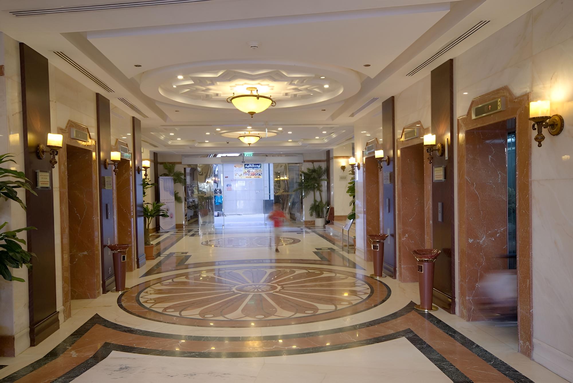 Dar Al Eiman Royal Hotel — снимок 16