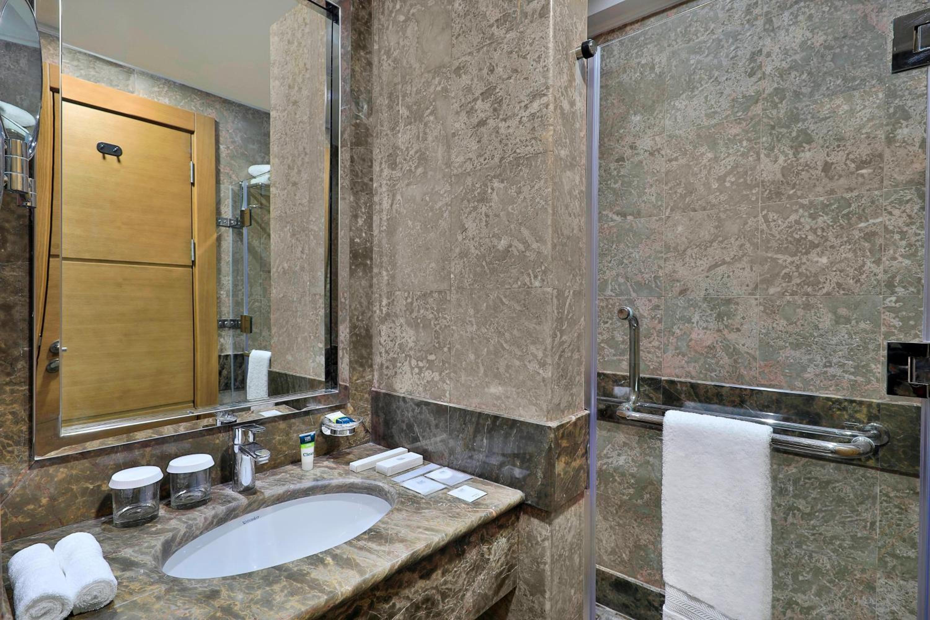 Four Points by Sheraton Makkah Al Naseem — снимок 22