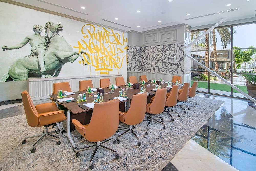 Le Meridien Abu Dhabi — снимок 8