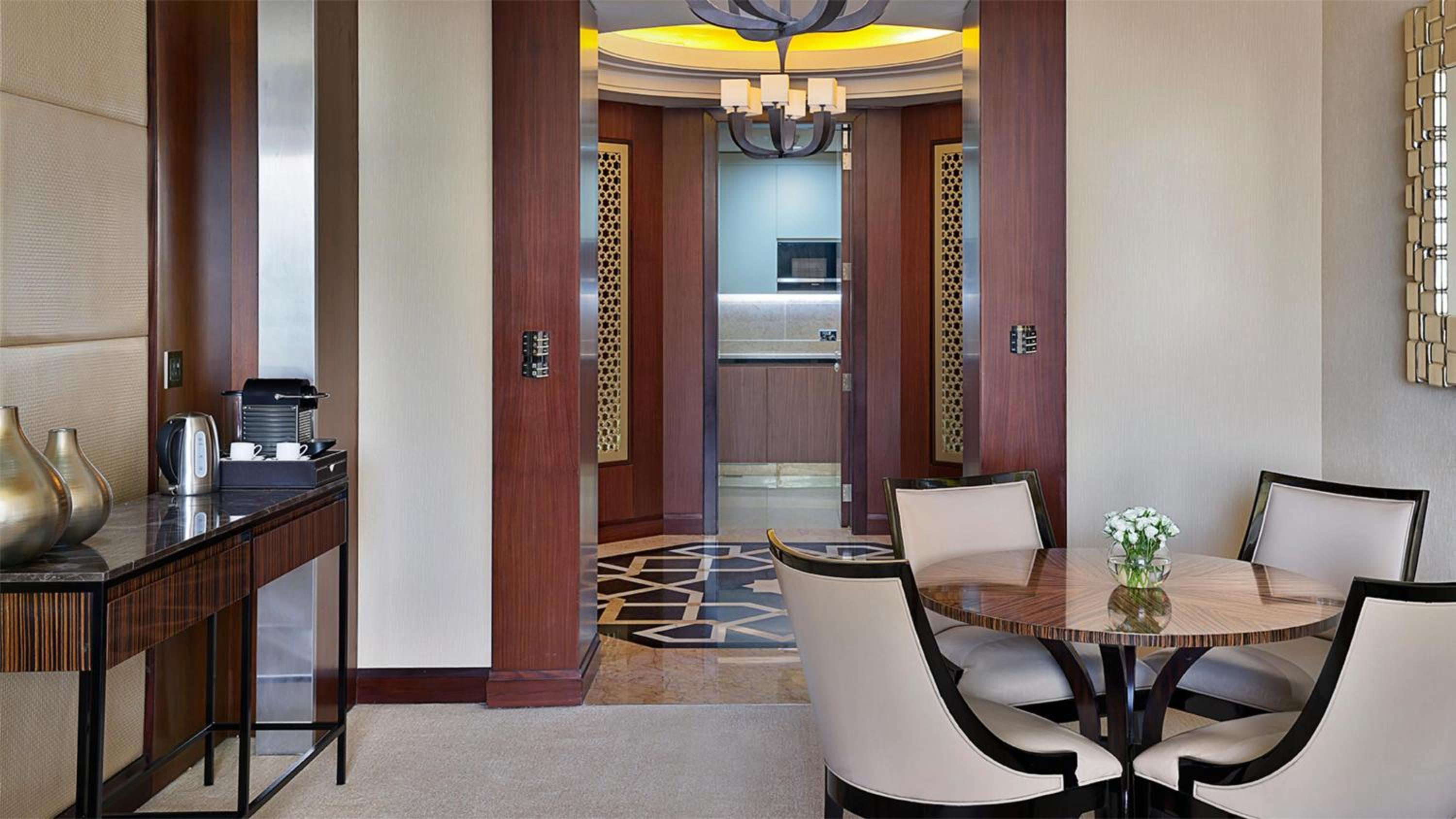 Conrad Dubai — снимок 10