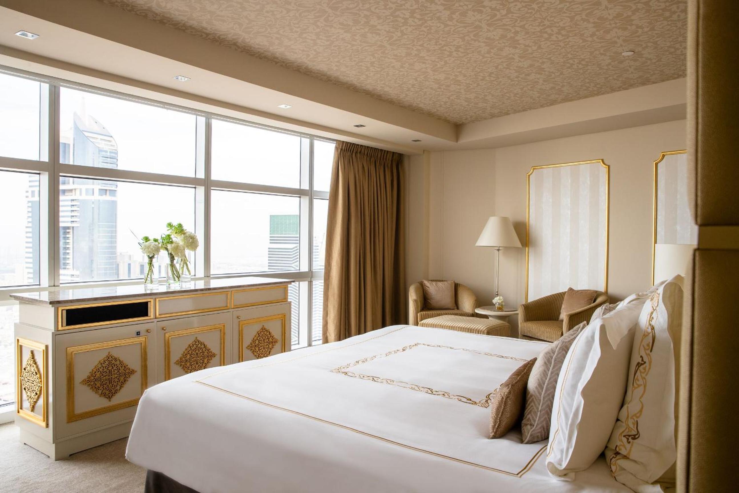 Jumeirah Emirates Towers — снимок 21