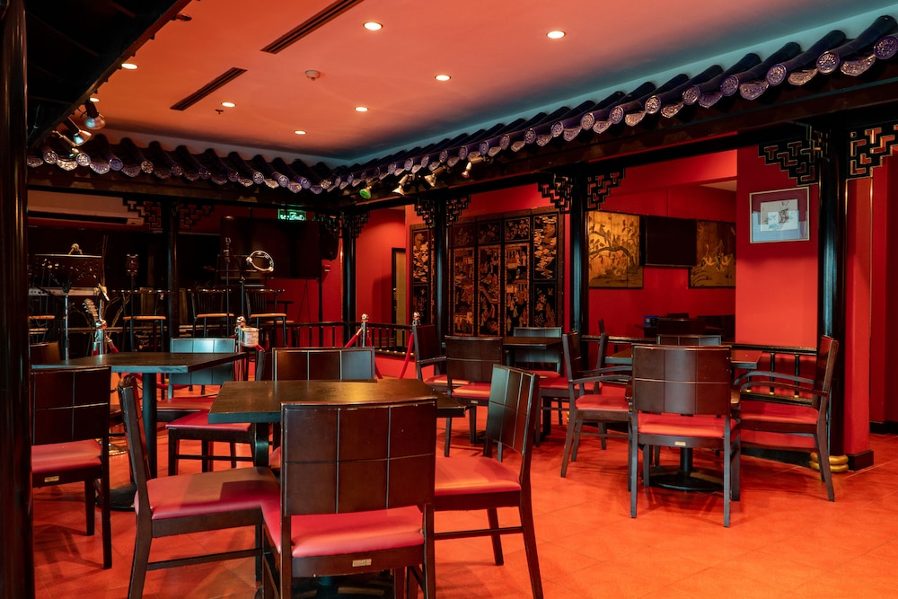 Al Ain Palace Hotel — снимок 21