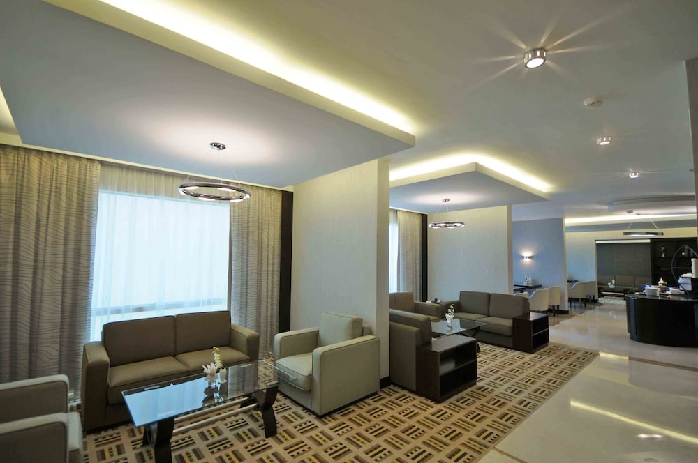 Crowne Plaza Jeddah, an IHG Hotel — снимок 25