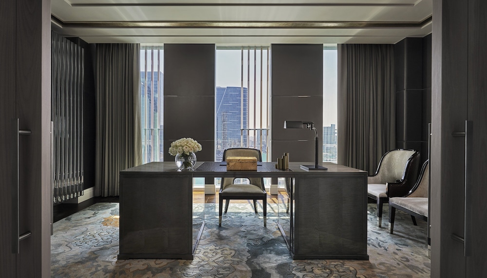 Four Seasons Hotel Abu Dhabi at Al Maryah Island — снимок 2