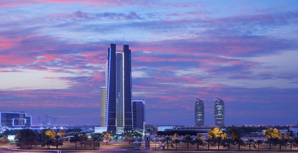 Dusit Thani Abu Dhabi — снимок 29
