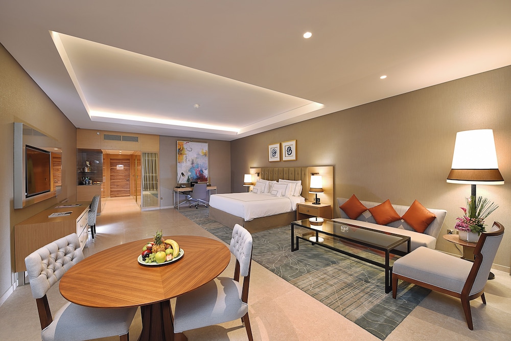 Grand Cosmopolitan Hotel — снимок 5