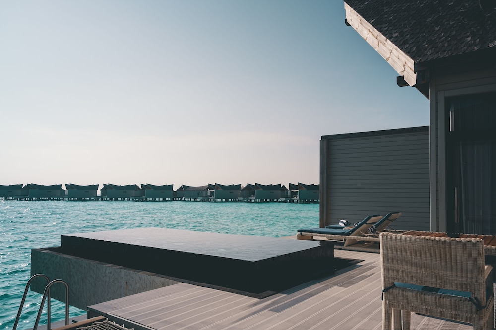Kuredhivaru Resort and Spa — снимок 2
