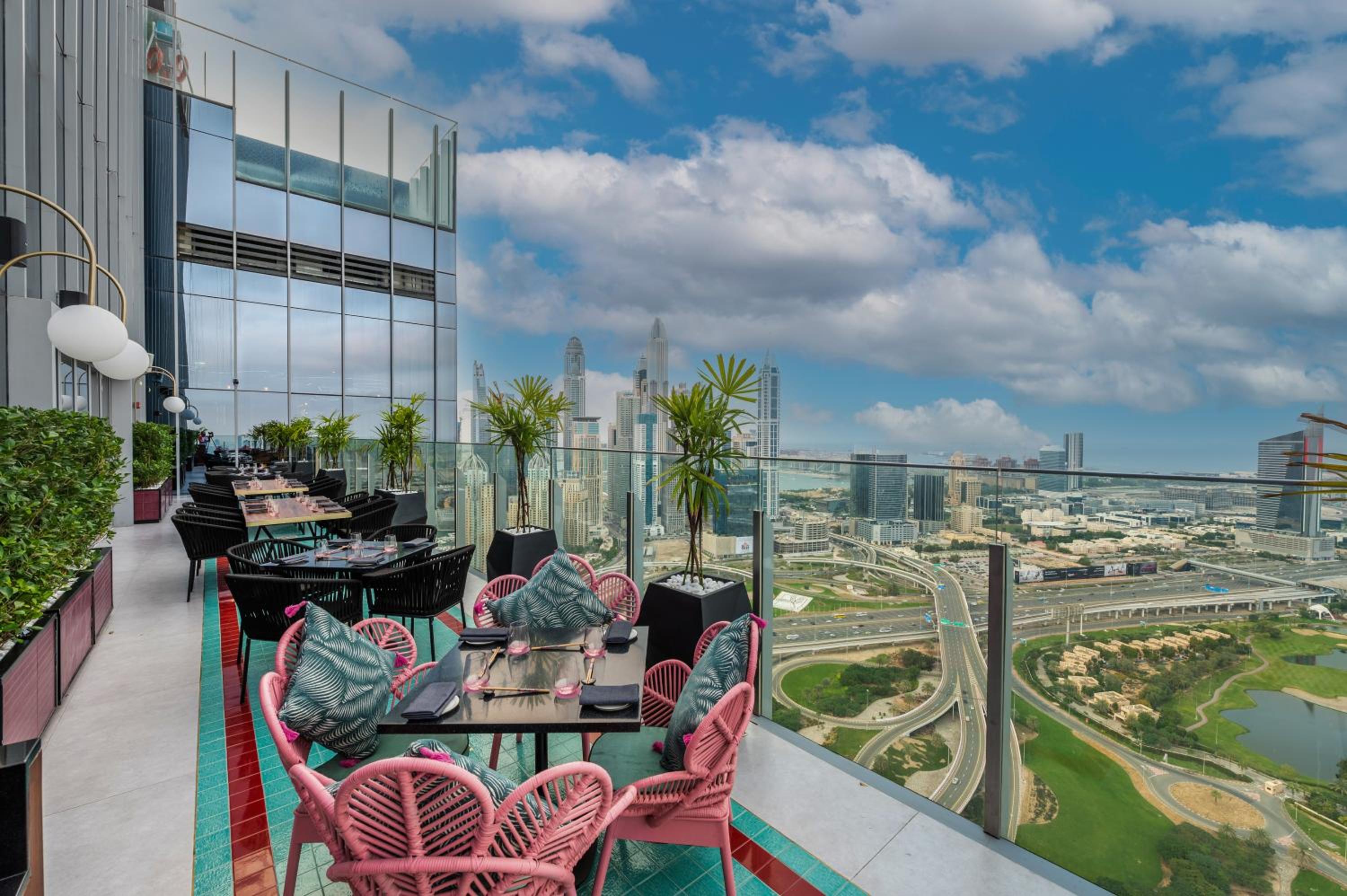 Taj Jumeirah Lakes Towers — снимок 15