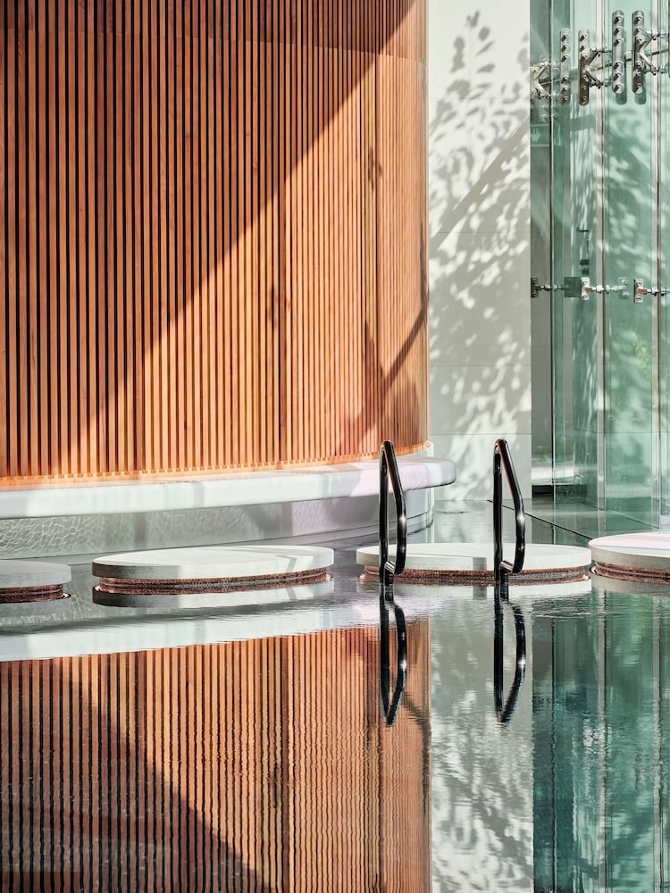 Grand Hyatt Kuwait — снимок 14