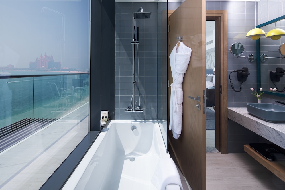 C Central Resort the Palm — снимок 20