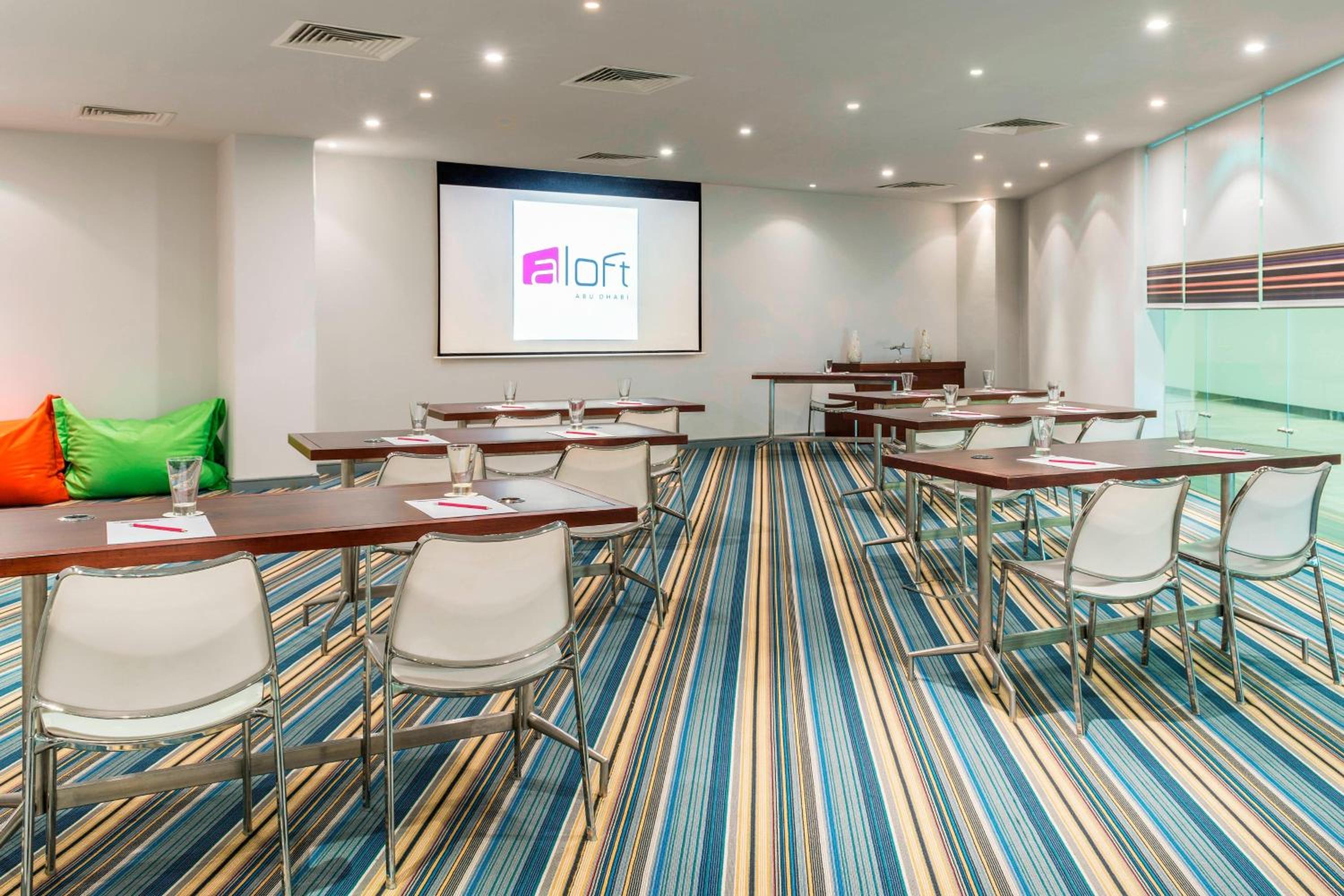 Aloft Abu Dhabi, a Marriott Hotel — снимок 4