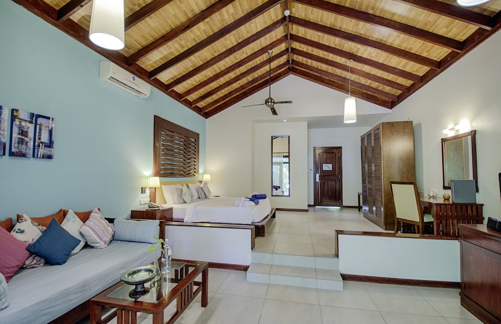 Robinson Maldives — снимок 2