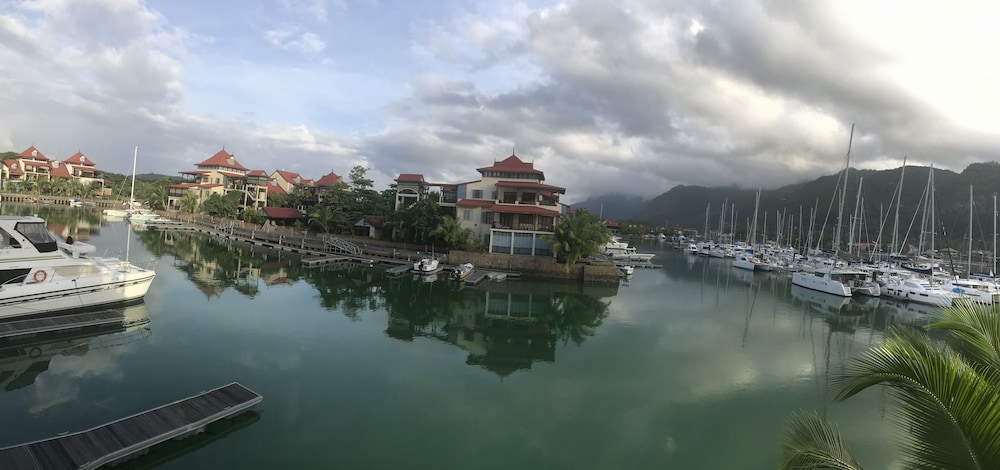 Eden Island Gem — снимок 3