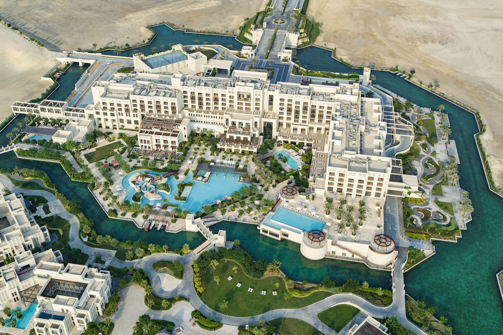 Jumeirah Gulf of Bahrain Resort & Spa — снимок 29