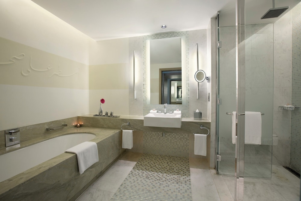 Millennium Al Rawdah Hotel — снимок 4