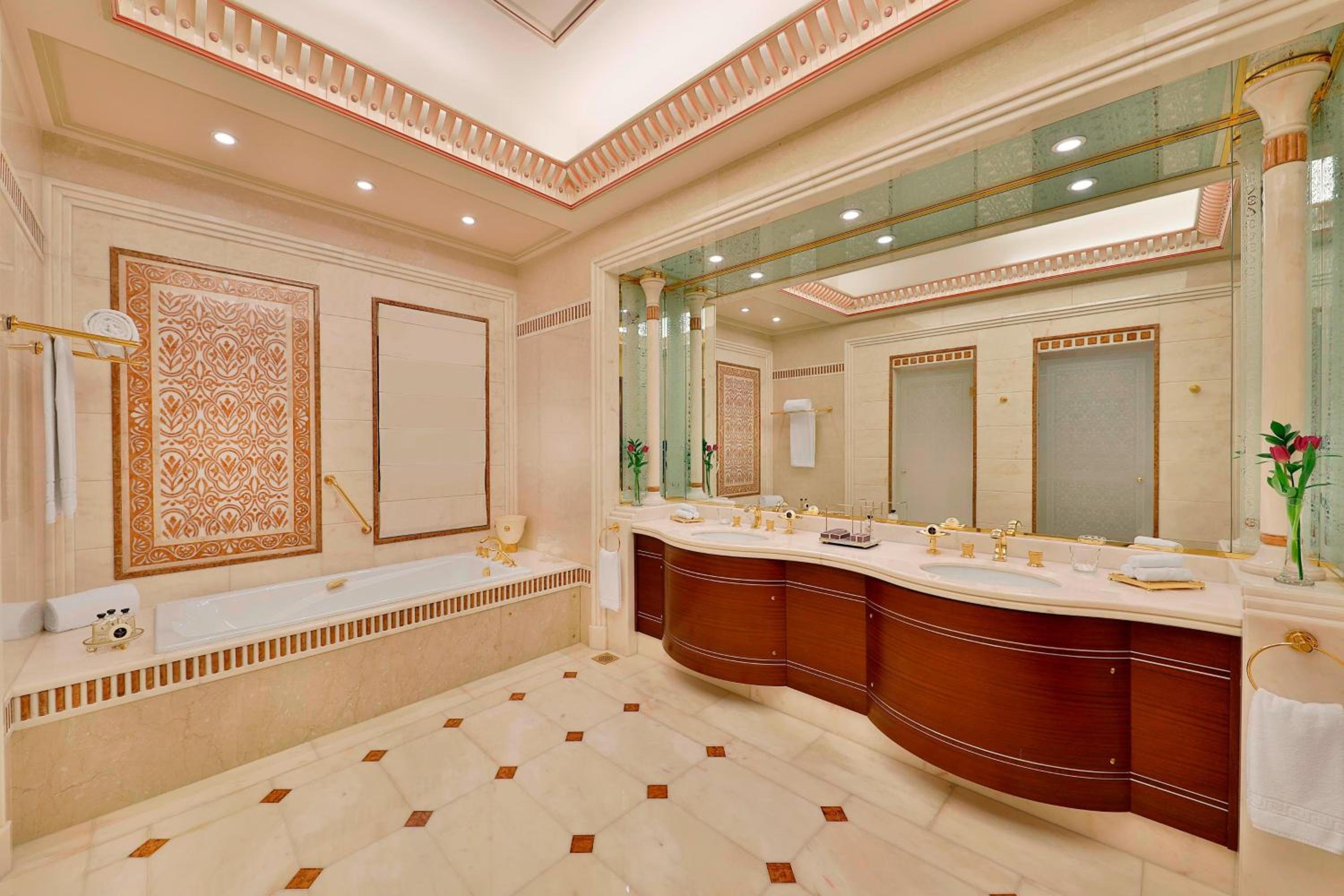 The Ritz-Carlton, Riyadh — снимок 12