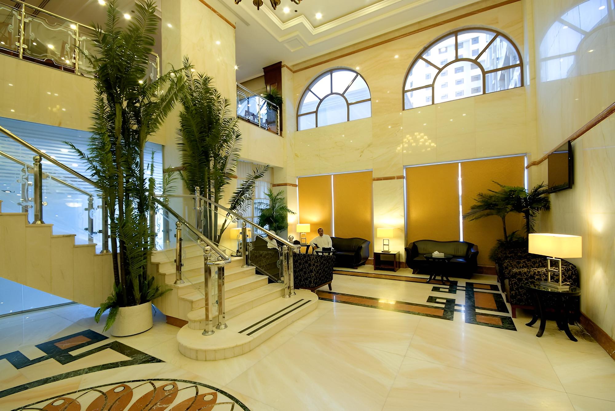 Dar Al Eiman Royal Hotel — снимок 17