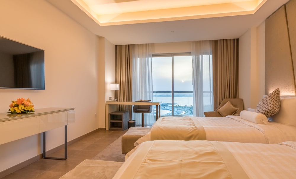 The Grove Hotel & Conference Centre — снимок 23
