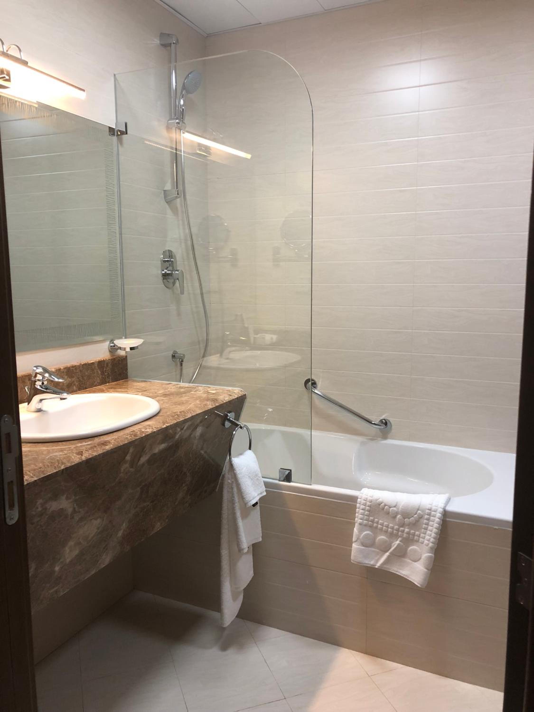 Al Murooj Grand Hotel — снимок 6