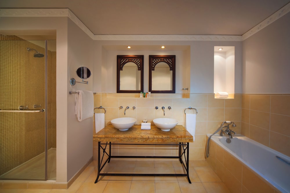 Hilton Ras Al Khaimah Beach Resort — снимок 28
