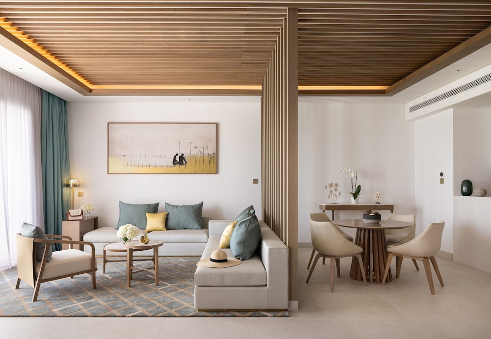 Jumeirah Gulf of Bahrain Resort & Spa — снимок 26