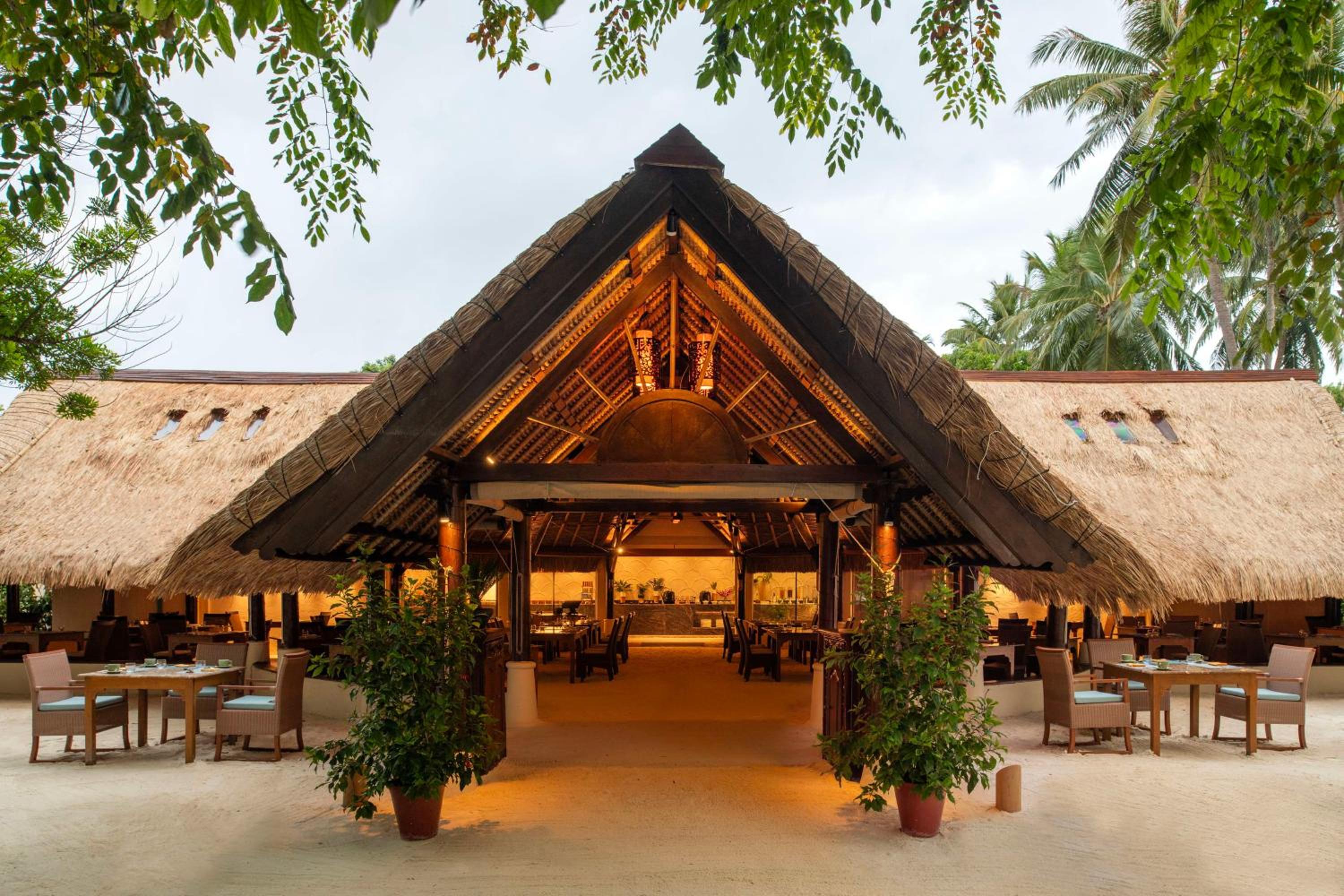 Banyan Tree Maldives Vabbinfaru — снимок 24