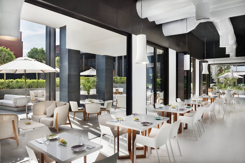 La Ville Hotel & Suites CITY WALK, Dubai, Autograph Collection — снимок 12